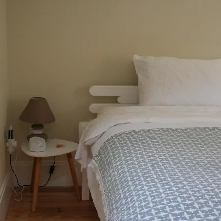 Sky Lisbon Studio Bed & Breakfast