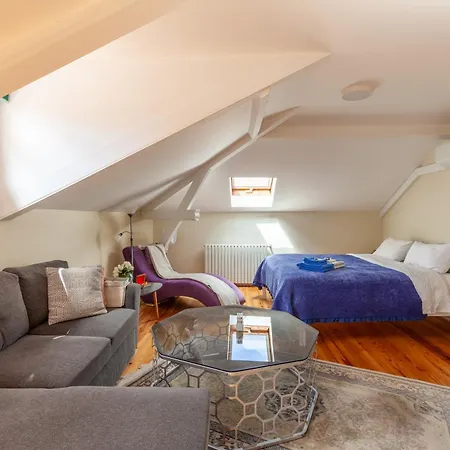 Bed & Breakfast Sky Lisbon Studio *